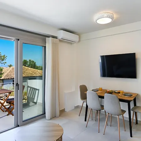 Azure Ii Sea View Maisonette Near Διαμέρισμα *